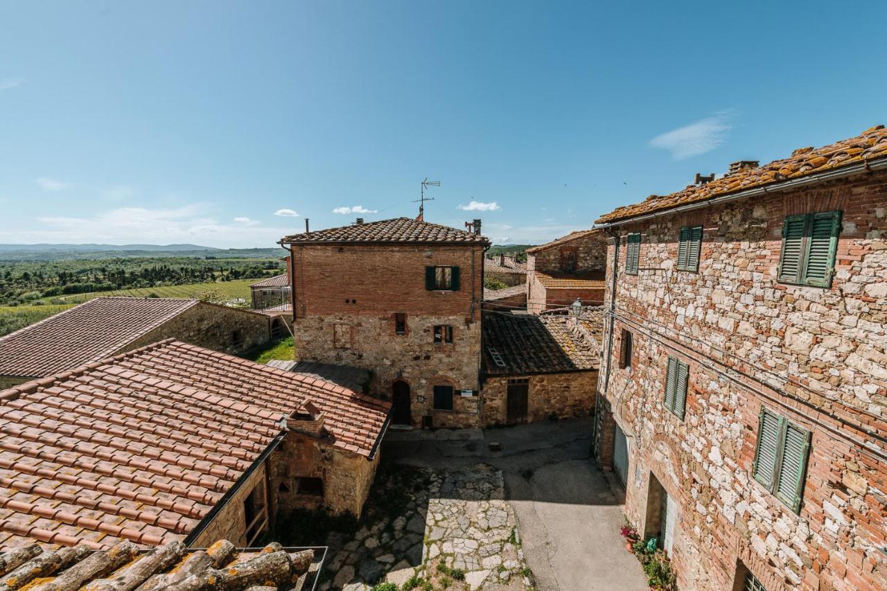Borgo Villa A Sesta San Gusme Exteriör bild