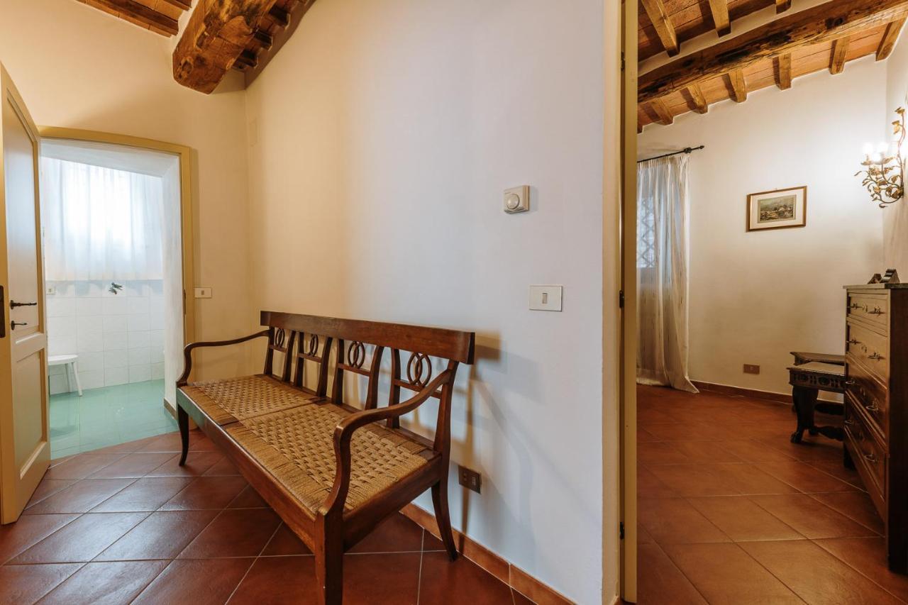 Borgo Villa A Sesta San Gusme Exteriör bild